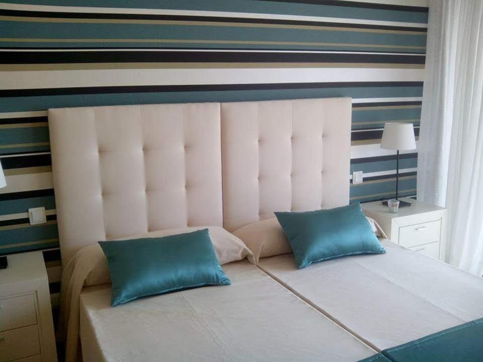 New Luxury 3 Beds Private Pool Garden Inside And Country Club * Estepona