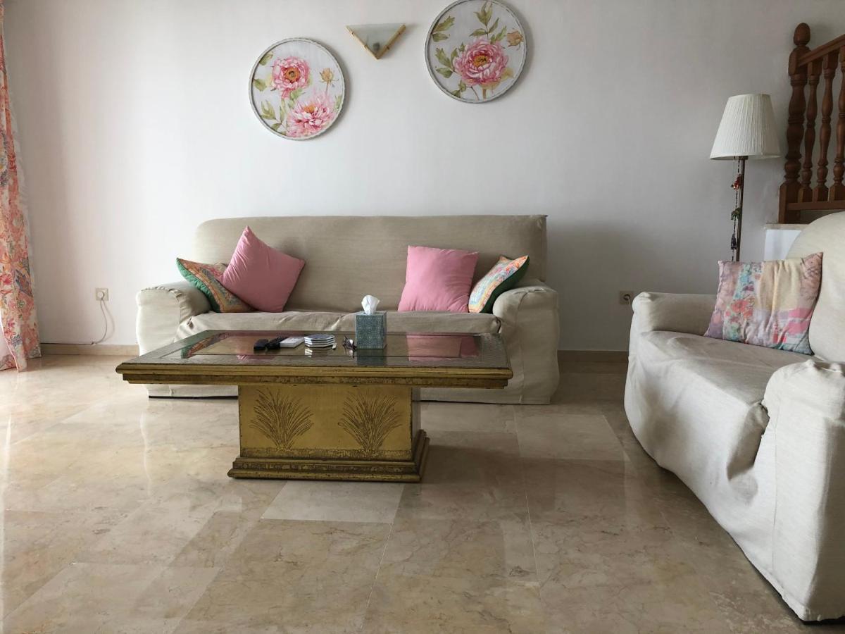 Vakantiehuis Benavista - 2 Bed Town House With Pool Estepona