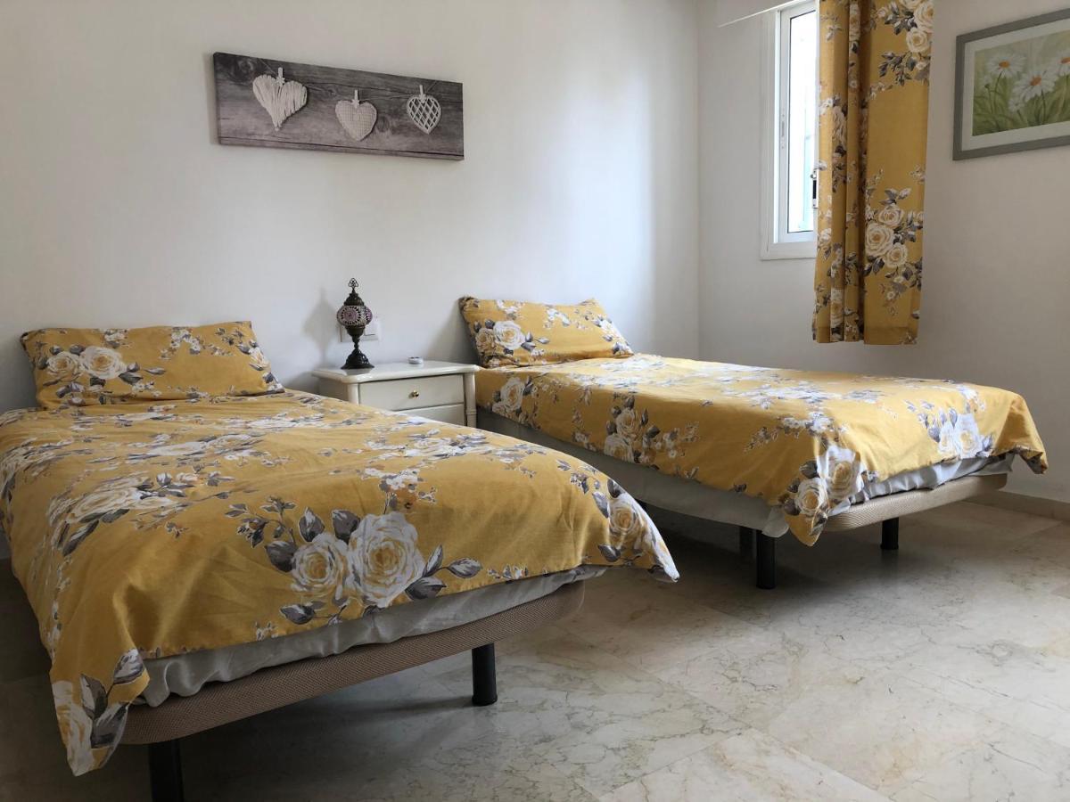 Vakantiehuis Benavista - 2 Bed Town House With Pool