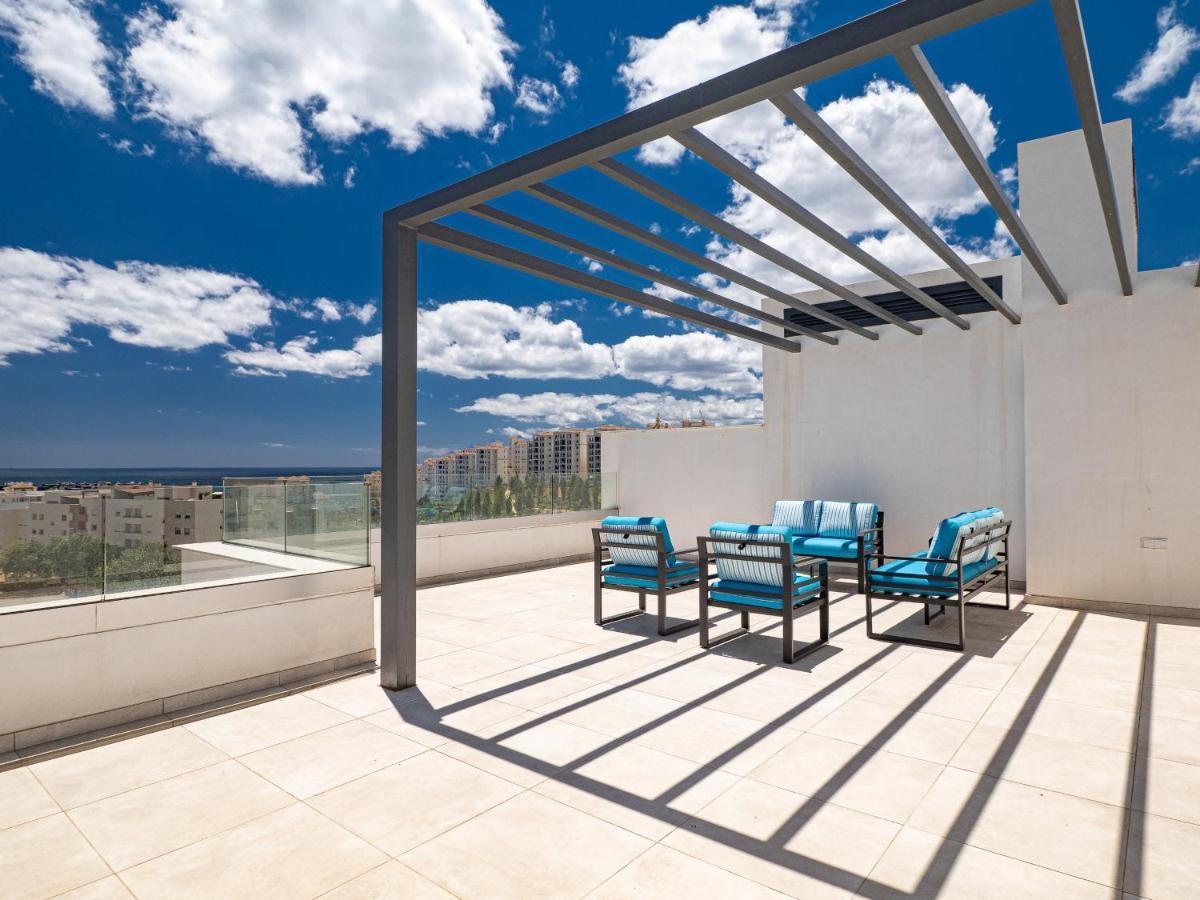 Apartment South Bay 2381 Penthouse