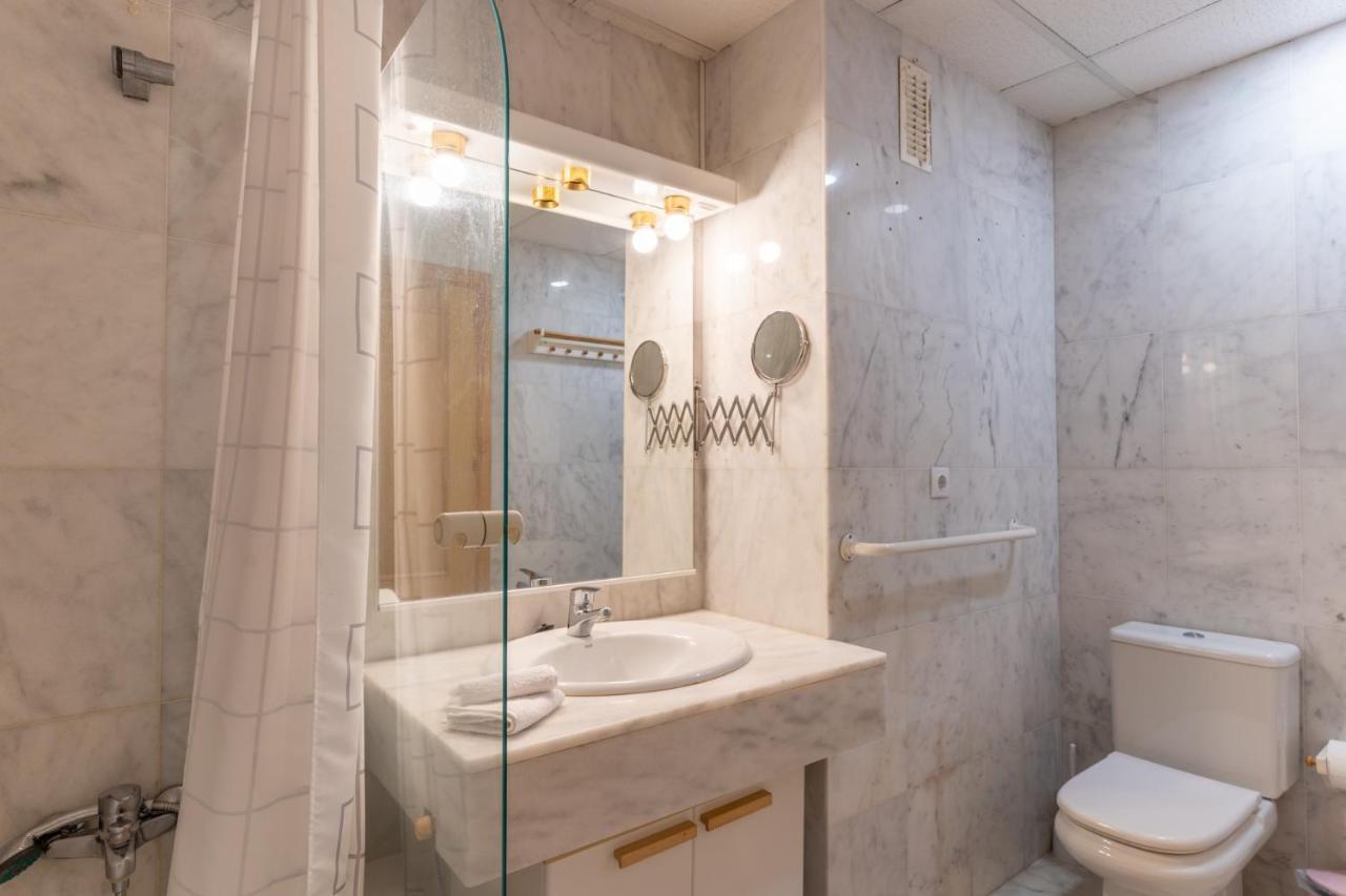 Beachside Apartment Estepona