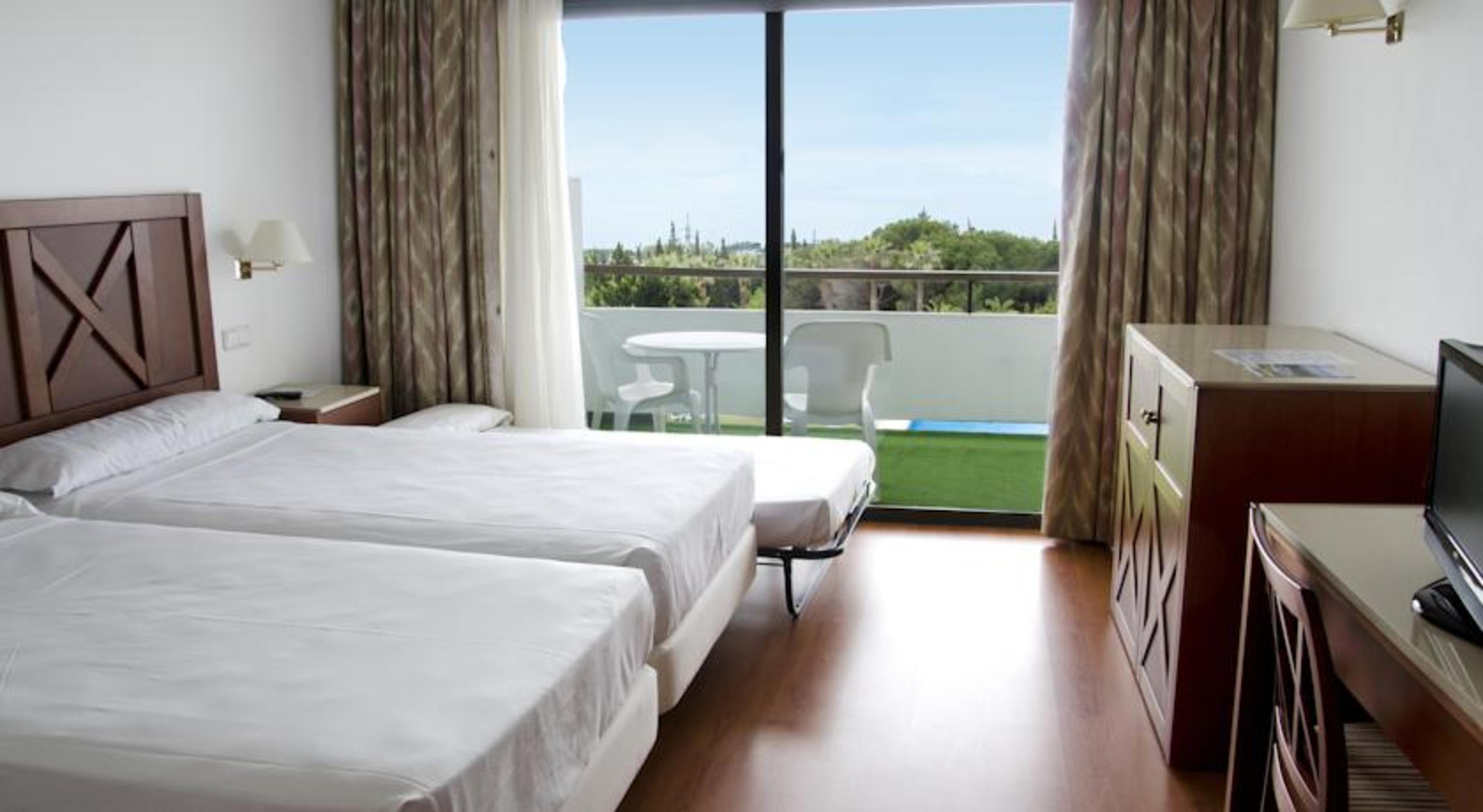 Trh Paraiso Hotel 4*