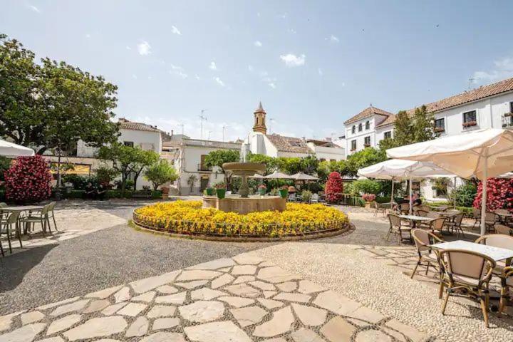 Astor Centro. 360 Roof Terrace. Epicentre Old Town Apartment
