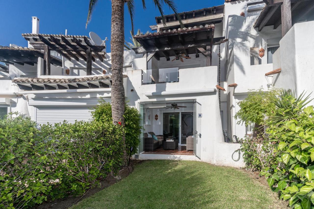 Holiday home Townhouse Beachfront In Costalita Estepona