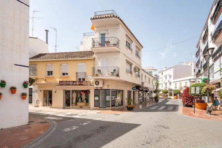 Apartment Astor Centro. 360 Roof Terrace. Epicentre Old Town Estepona