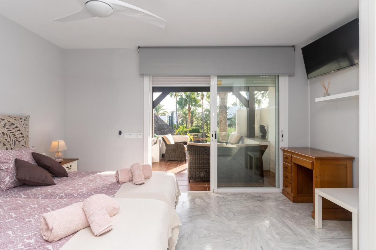 Townhouse Beachfront In Costalita Holiday home Estepona