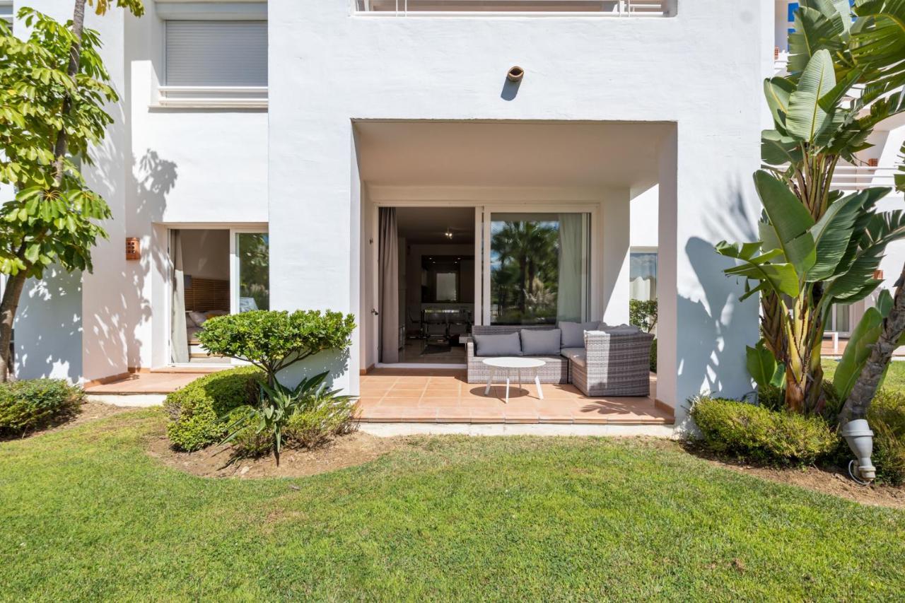 Appartement Stunning Blue Lagoon In By Costarentals - M12 *