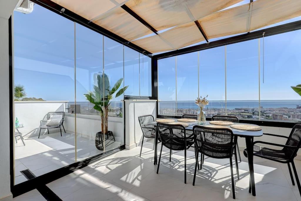 New 2 Bed Penthouse @ Hills With Sea View *