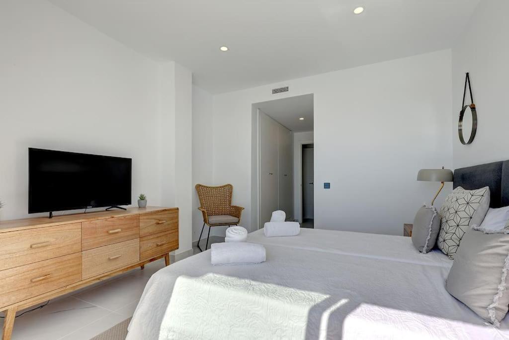 New 2 Bed Penthouse @ Hills With Sea View * Estepona