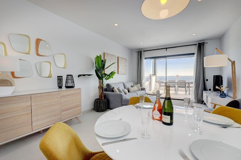 New 2 Bed Penthouse @ Hills With Sea View