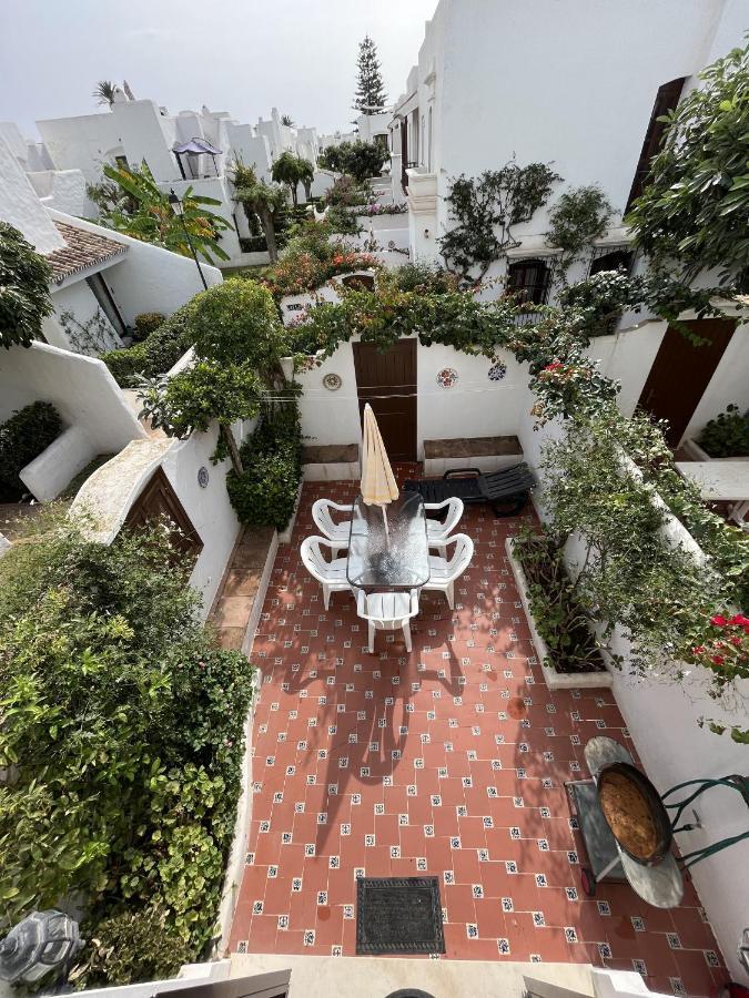 - Playa - 2 En Urbanizacion Cerca Del Mar Alb4 Appartement Estepona