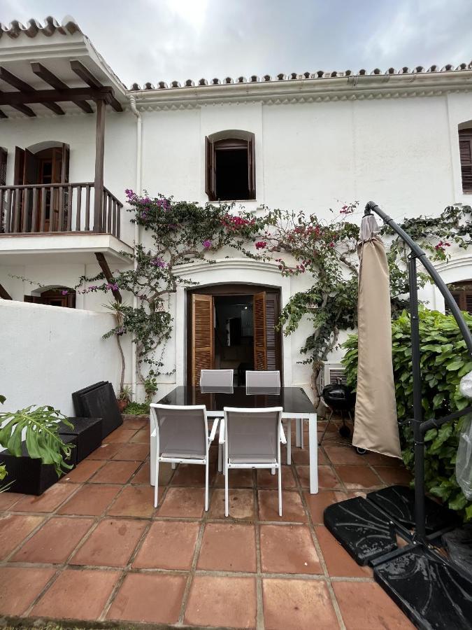 - Playa - Con Terraza Con Acceso Directo A La Piscina Te16 * Estepona