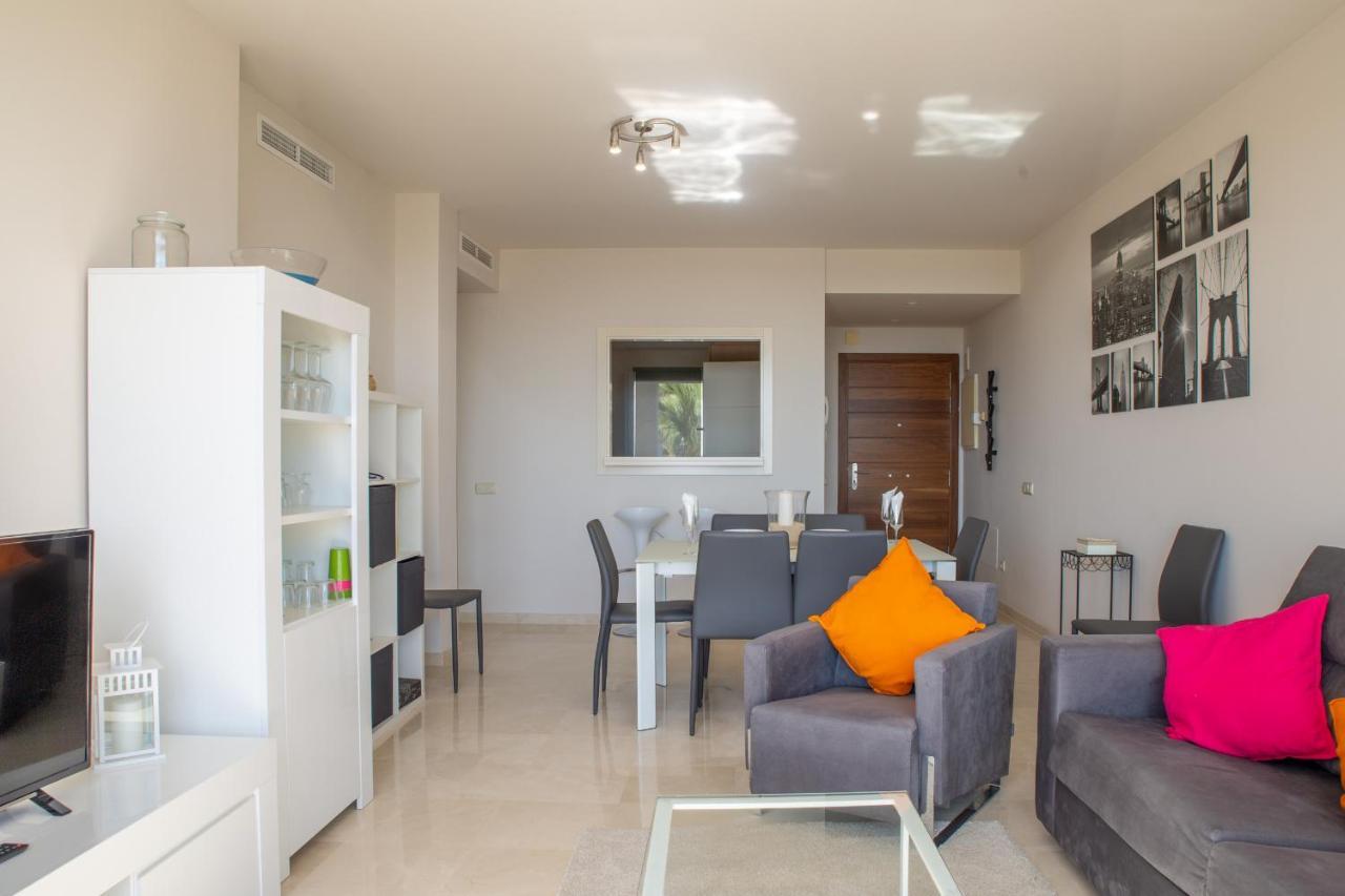 2237-modern With Private Estepona