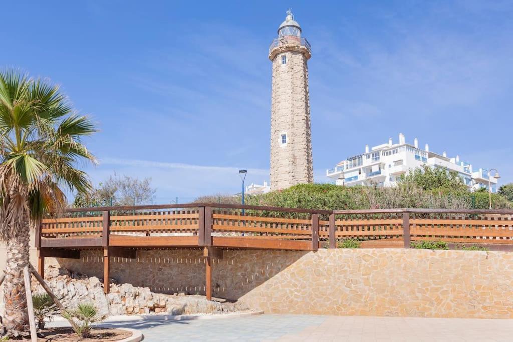 Faro Puerto * Estepona