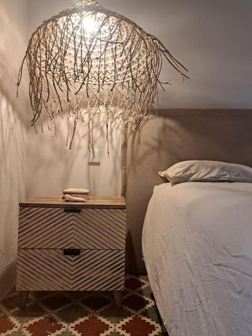 Love Nest - Heart Of Old Town