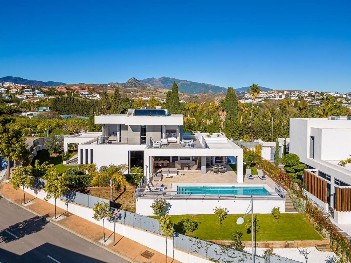 Vacation Marbella I Schumacher, New Built, Sea View, Luxury, Private Pool * Estepona
