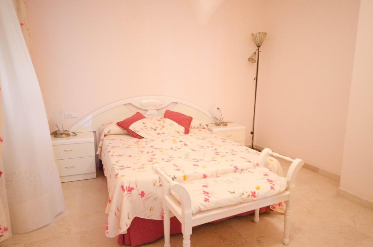 Apartamento Aparment Neptuno- Located On The Promenade A Few Metres From The Beach. Estepona