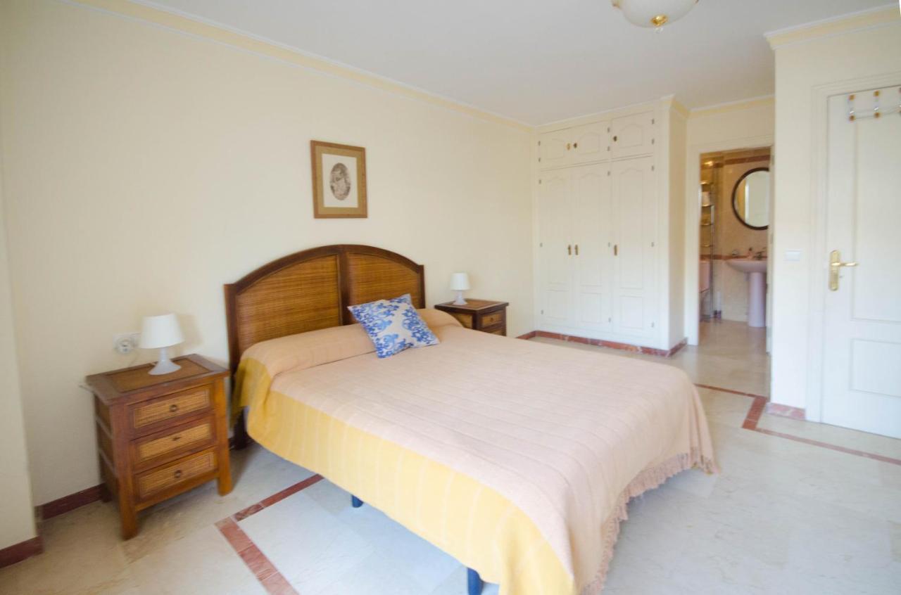Apartamento Aparment Neptuno- Located On The Promenade A Few Metres From The Beach. *