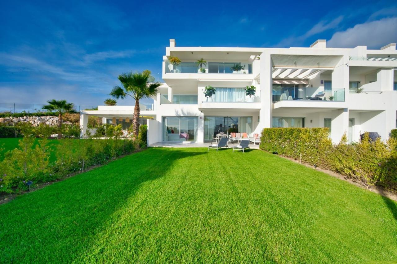 Al-1604 Ground Floor Alcazaba Lagoon Apartment Estepona