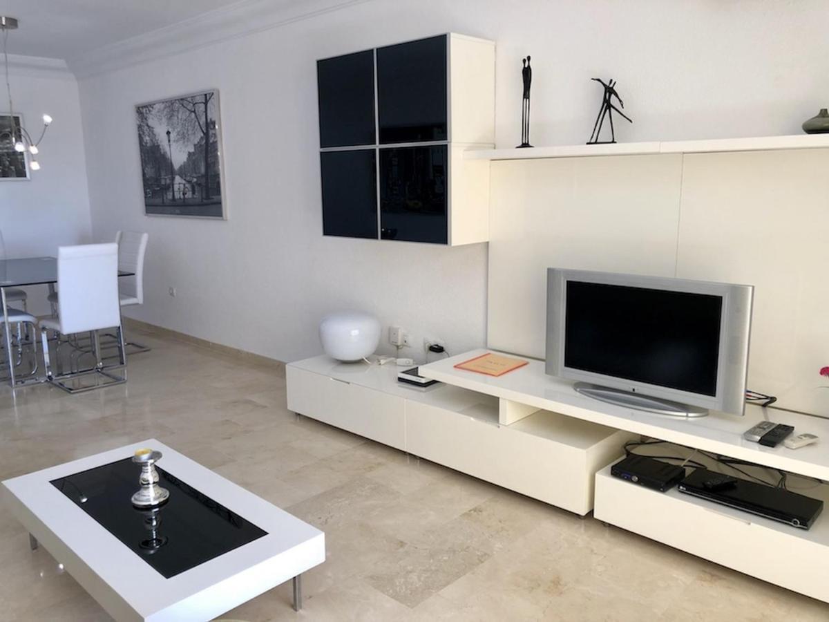 Apartamento Amazing In Puerto Alto Estepona