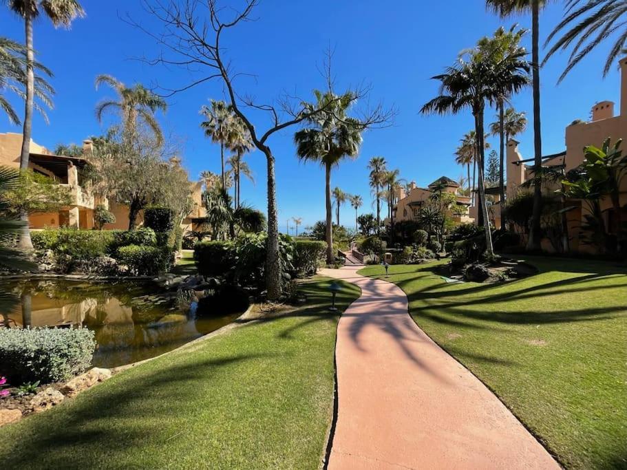 Сasa de vacaciones Lovely 2 Bed Alcazaba House By Sea Rdr296
