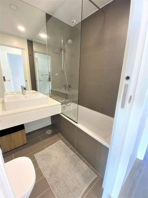 Apartment Luxurious Near Puerto Banus Estepona