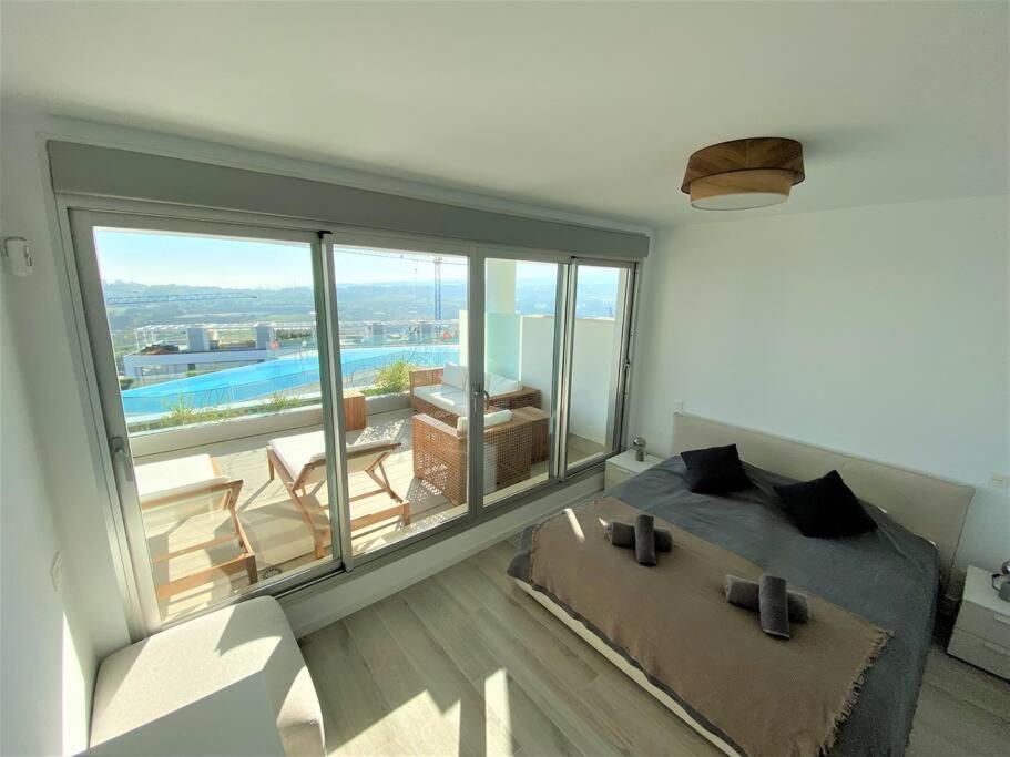 Luxurious Near Puerto Banus Apartment *