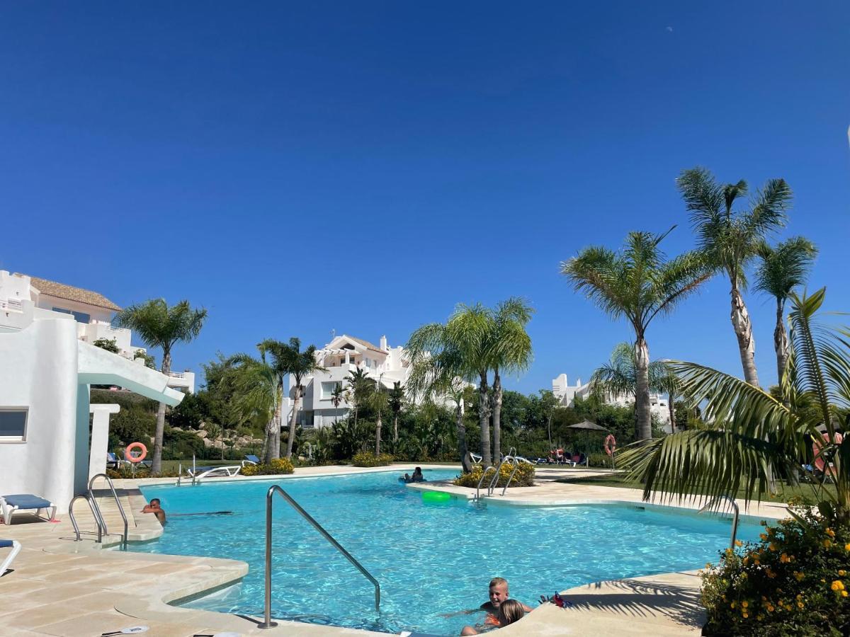 Stunning Modern 2 Bedroom - Alcazaba Lag Appartement