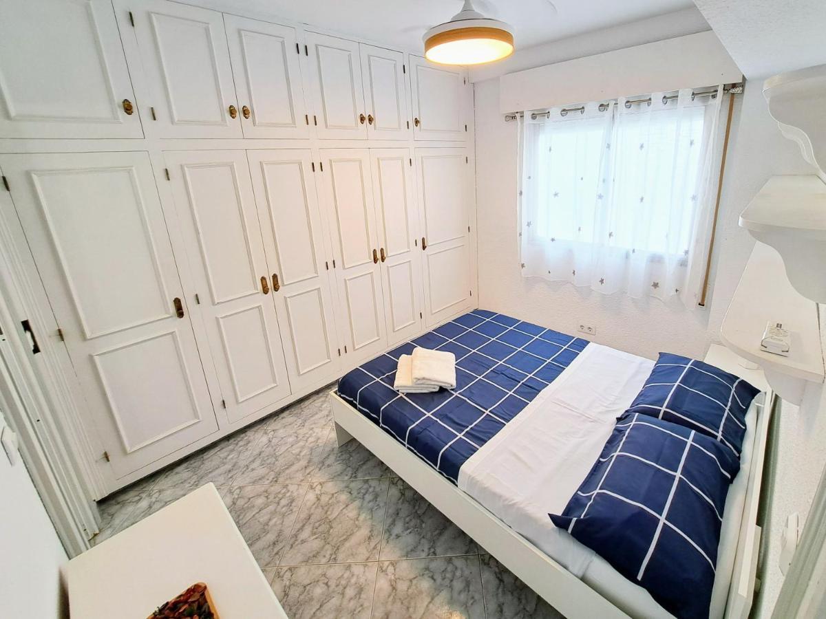 Sea Breeze Apartment *