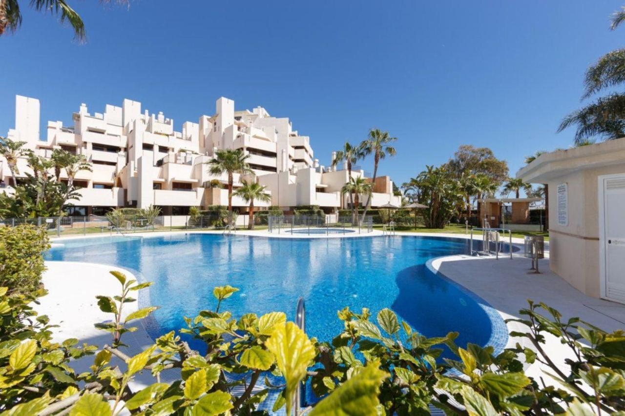 Bright Seafront Apartment-bahia De La Plata-4 People
