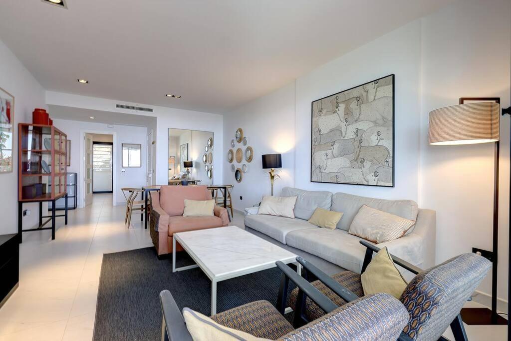 Apartment Ground Floor 4 Bedroom @ Hills! Estepona