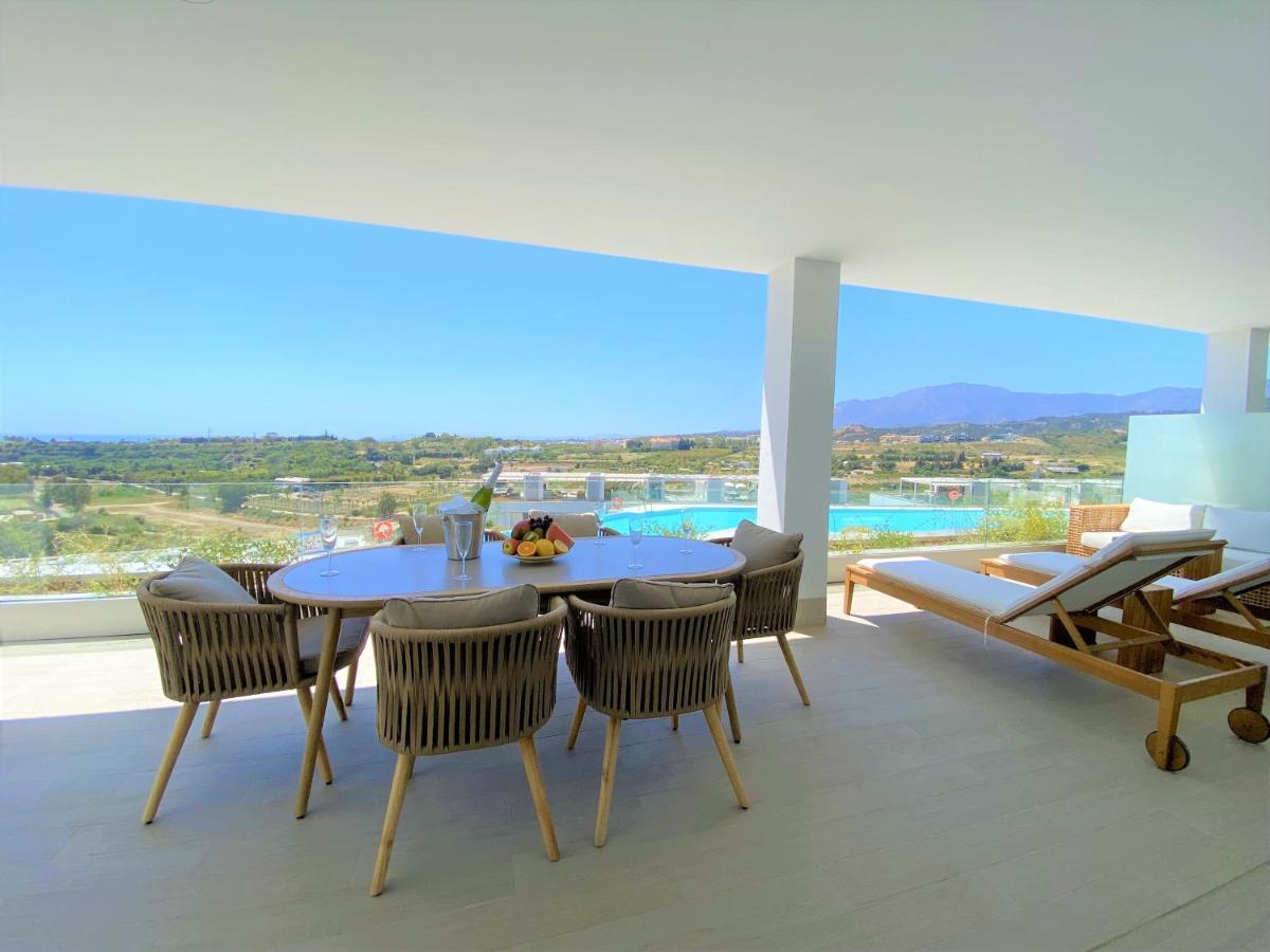 Apartment Luxurious Near Puerto Banus