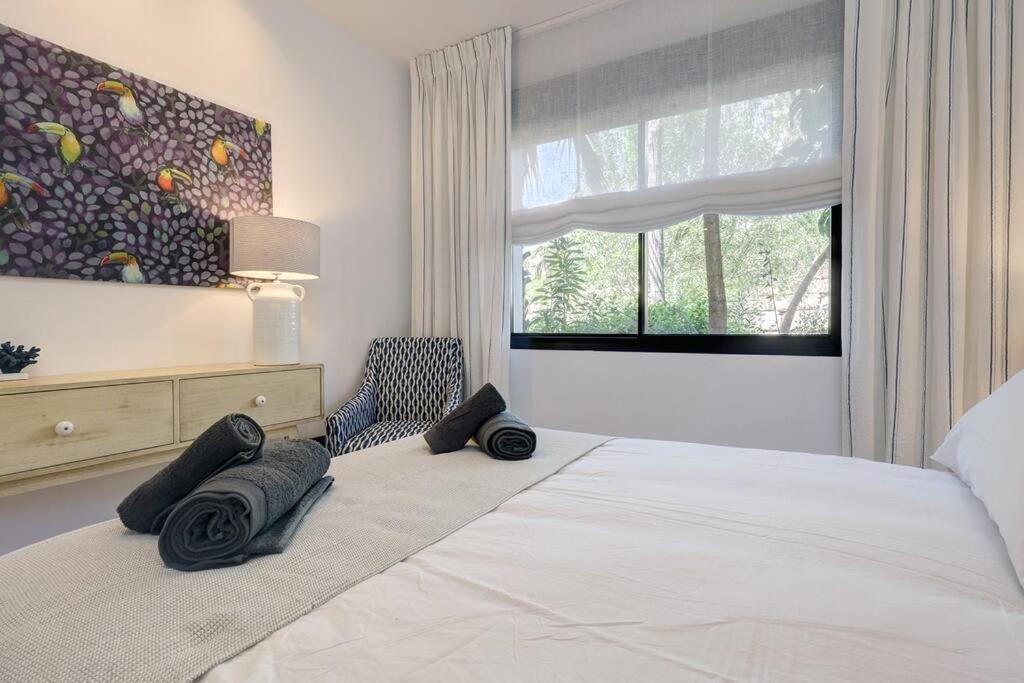 Ground Floor 4 Bedroom @ Hills! Estepona