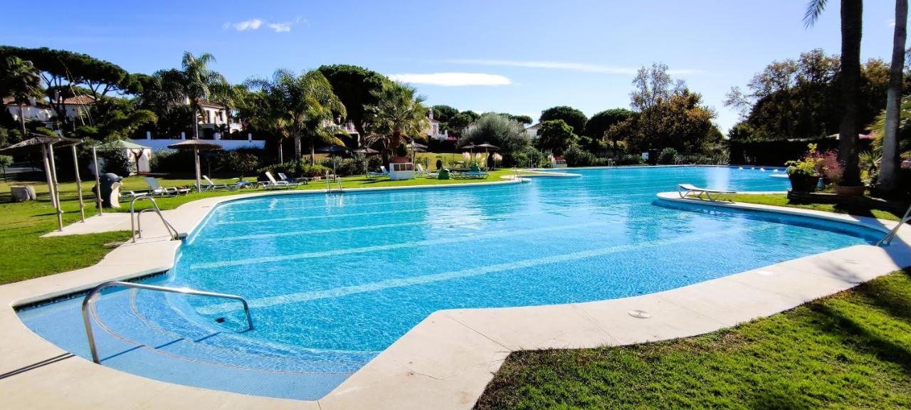 Con Jardin Y Piscina En Playa Apartamento *
