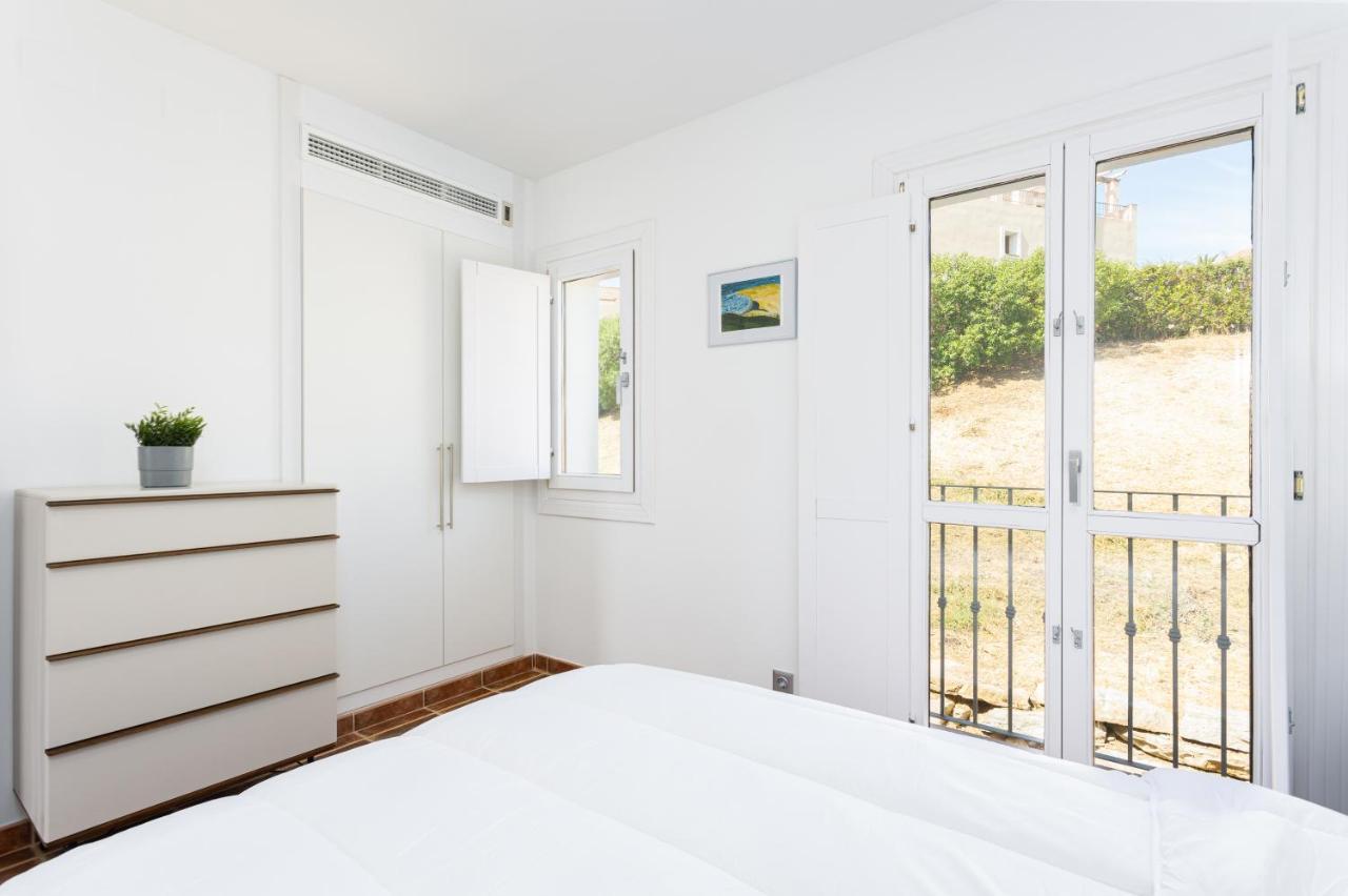 Private 4 Bedrooms House Shared Pool Montevideo Hills Golf By Aorastay *