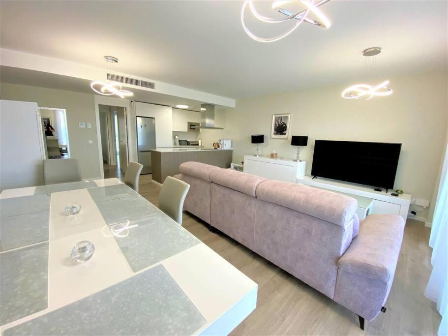 Lovely In Appartement