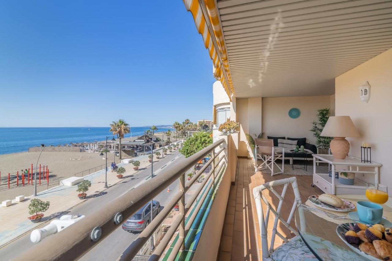 Espectacular Apartamento Estepona, Primera Linea De Playa, Totalmente Reformado En 2023