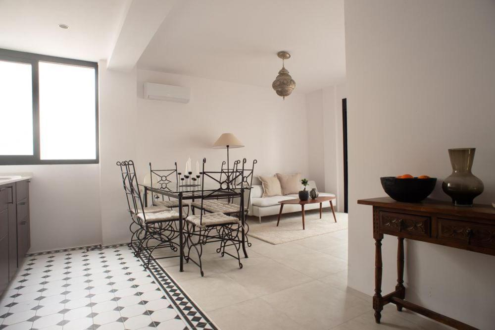 Three Bedroom In Location Estepona