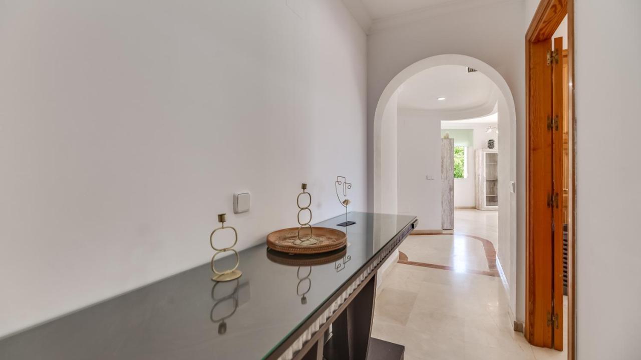 Chic Uurban Oasis In Estepona