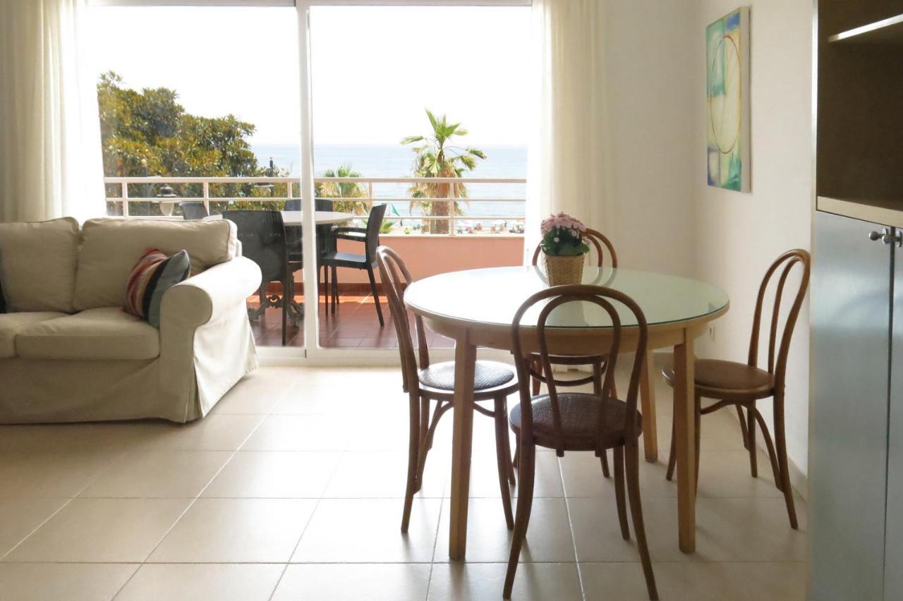 Gorgeous Sea Views And Great Location! *