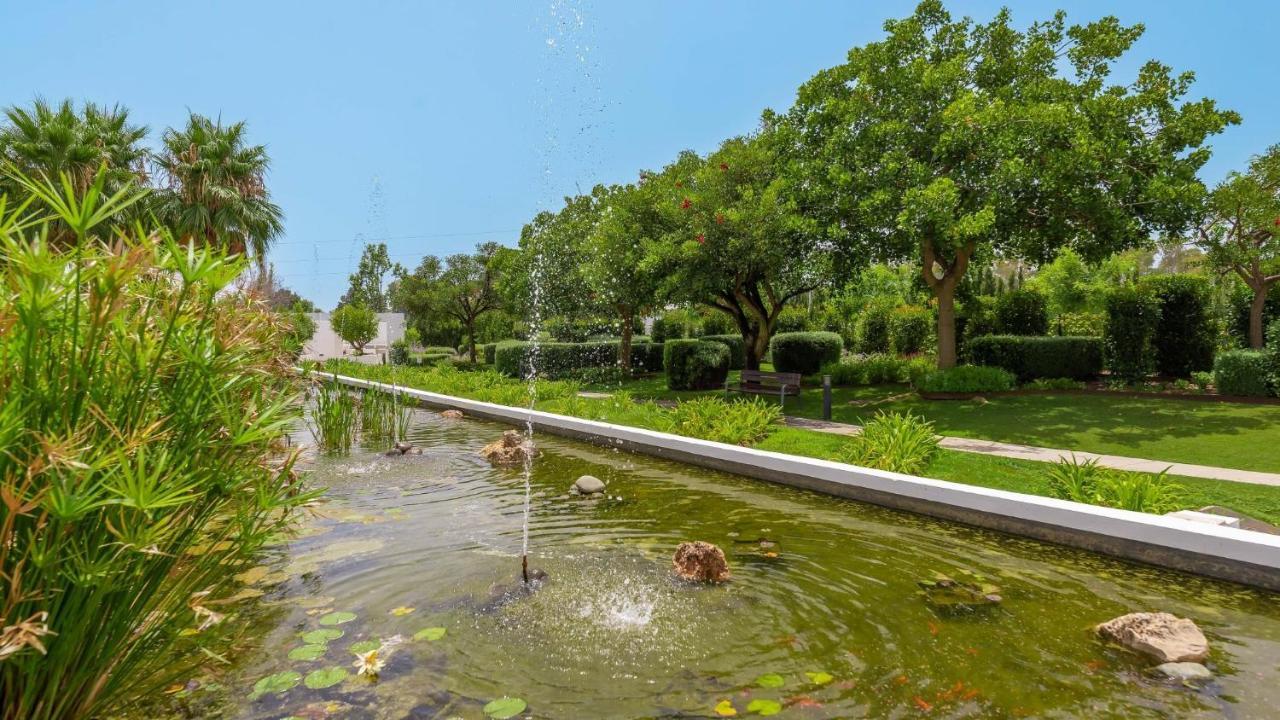 Amazing Ultra Modern Oasis In Atalaya