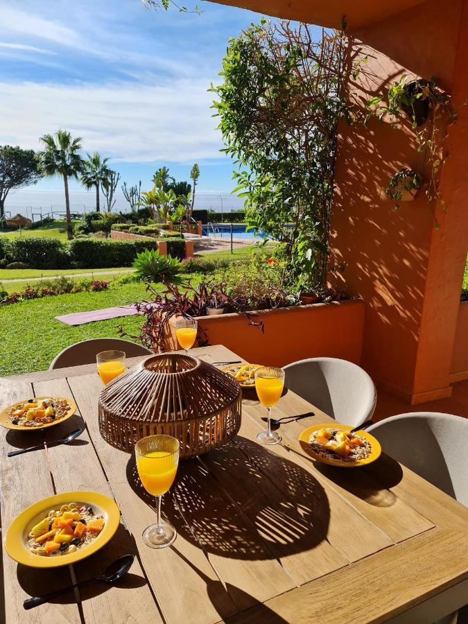 Molinos On The Beachfront With Pool Estepona