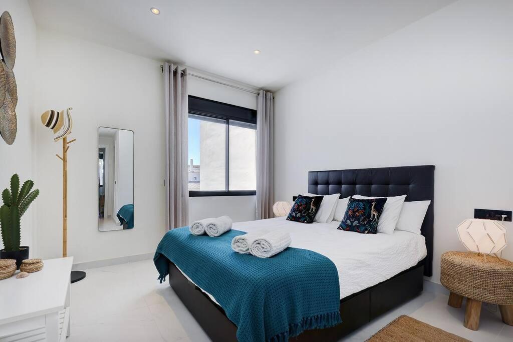 Brand New Gorgeous 2 Bed At Hills! Estepona