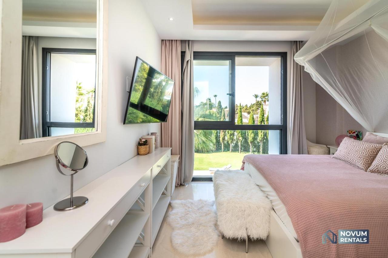 Villa Remarkable 5-bdrm - Heated Pool & Gym