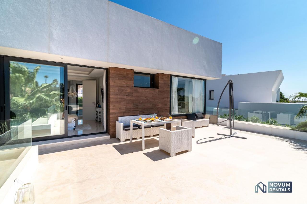Villa Remarkable 5-bdrm - Heated Pool & Gym *