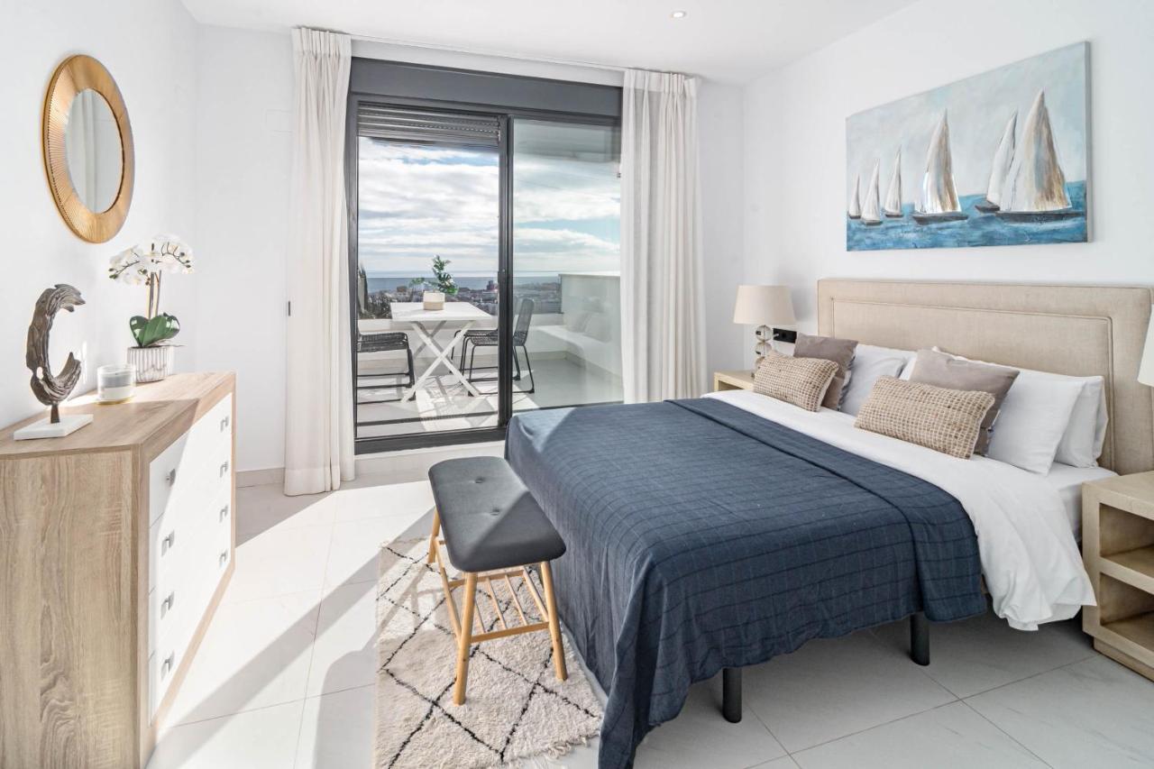 Lae212d - Penthouse With Roof Terrace And Stunning Sea Views Estepona