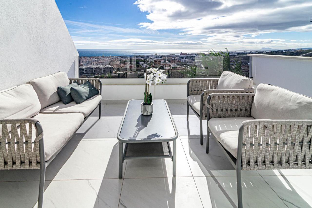 Lae212d - Penthouse With Roof Terrace And Stunning Sea Views * Estepona