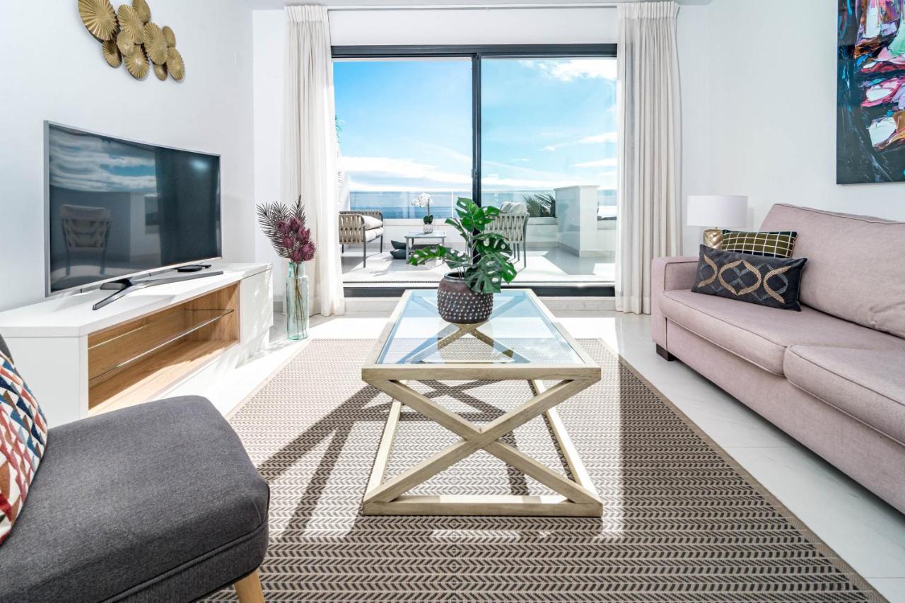Lae212d - Penthouse With Roof Terrace And Stunning Sea Views Estepona