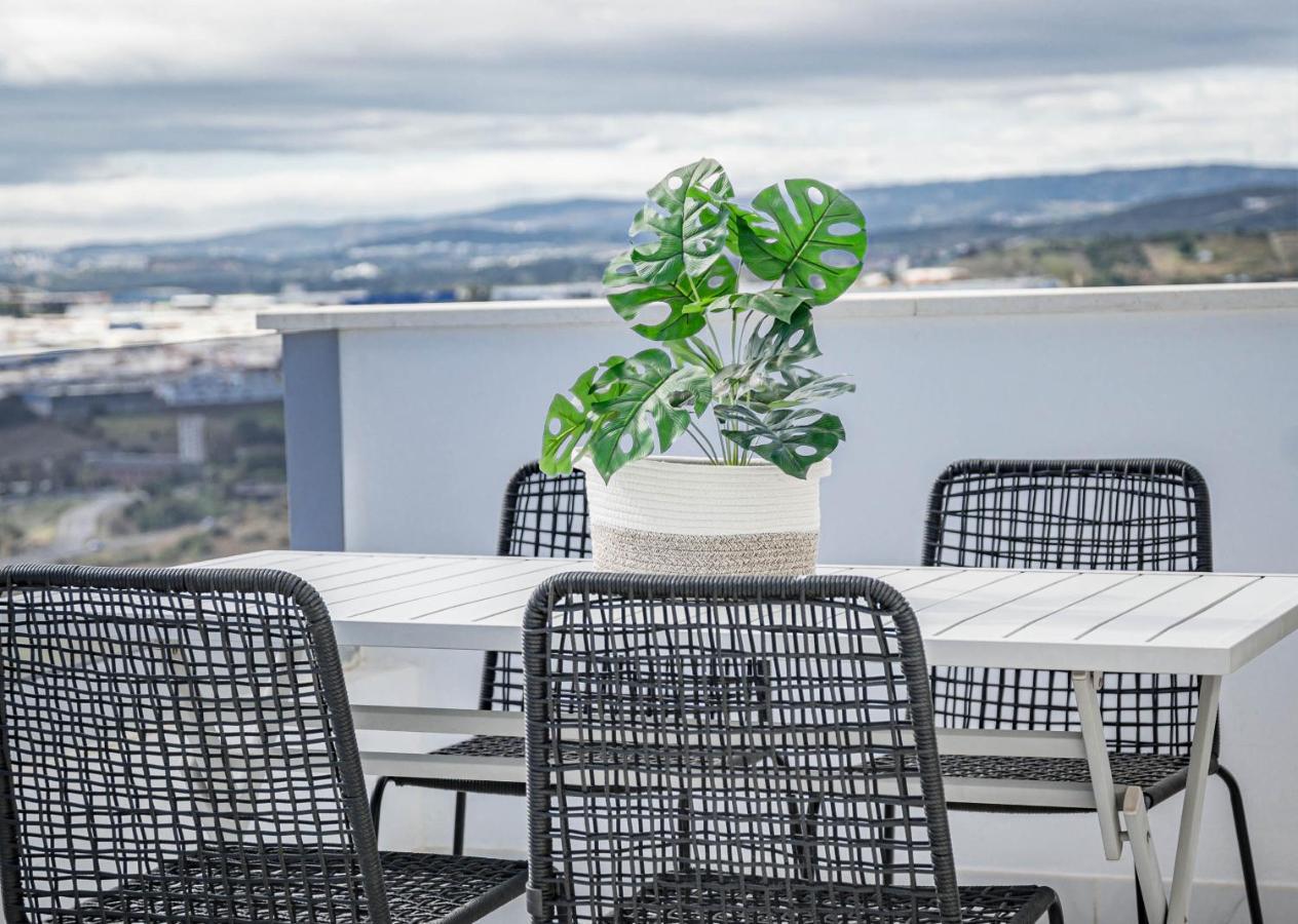 Lae212d - Penthouse With Roof Terrace And Stunning Sea Views