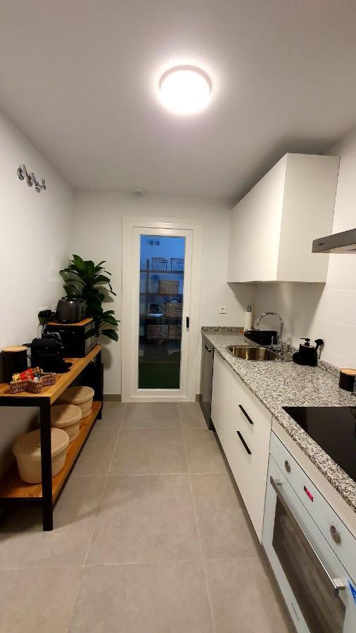 Blueskyesteponagardens Apartamento *